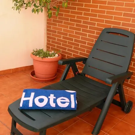 La Estacion Hotel